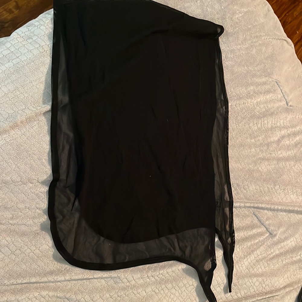 Black swim wrap